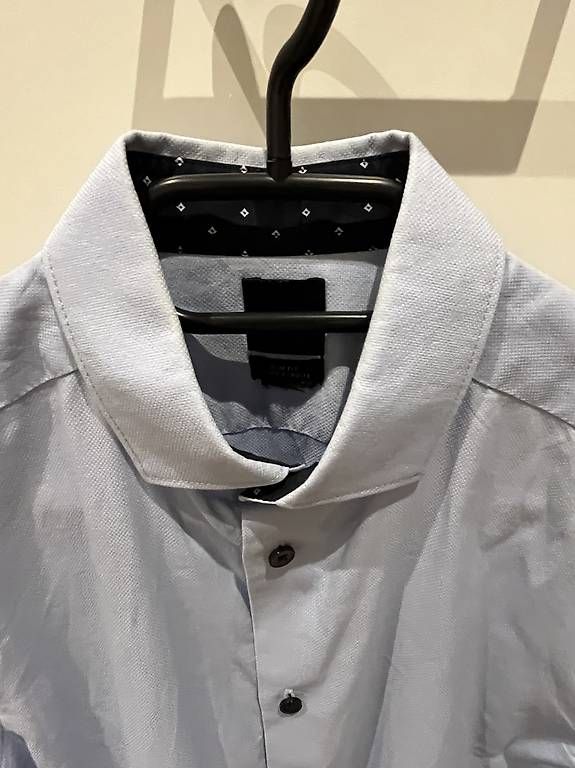 Hemden: Hemd H&M hellblau – Gebraucht aus Zürich von BigRock89 1