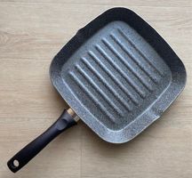 Steakpfanne Grillpfanne mit Ausguss von Ravelli