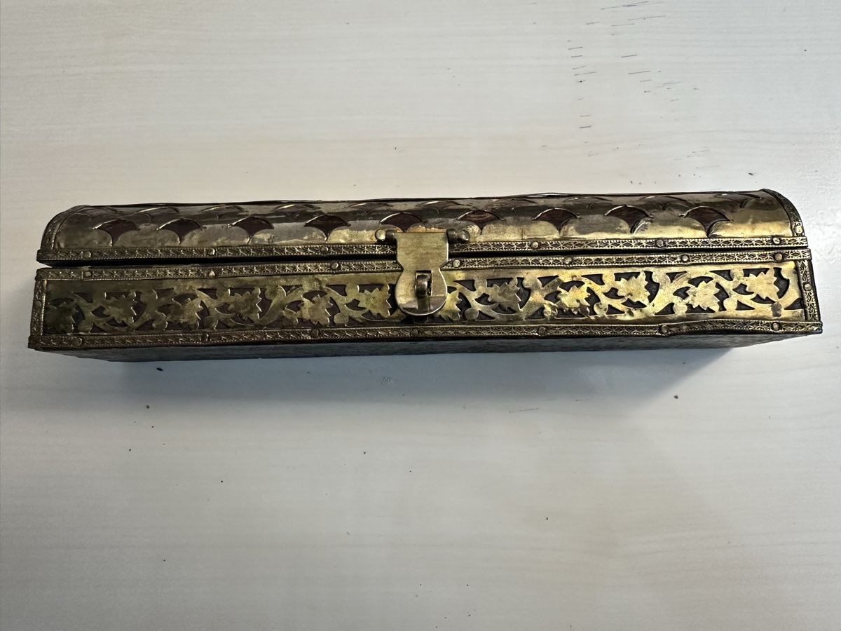 Sonstige Dekorationen & Accessoires: Decorative Wooden Brass Box – Gebraucht aus Zürich von Troy_K 1
