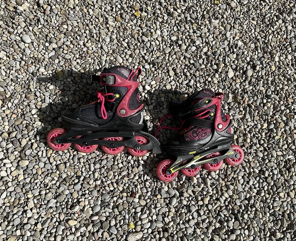Patins à roul. & inline: Inline Skates Grösse 32-35 – D'occasion à St. Gallen par SaryK