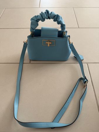 Handtasche Aldo hellblau mit Trageriemen guter Zustand
