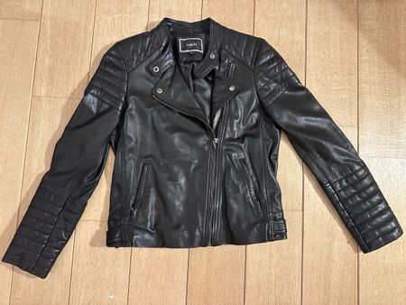 Perfecto Caroll cuir véritable noir T40 parfait éta