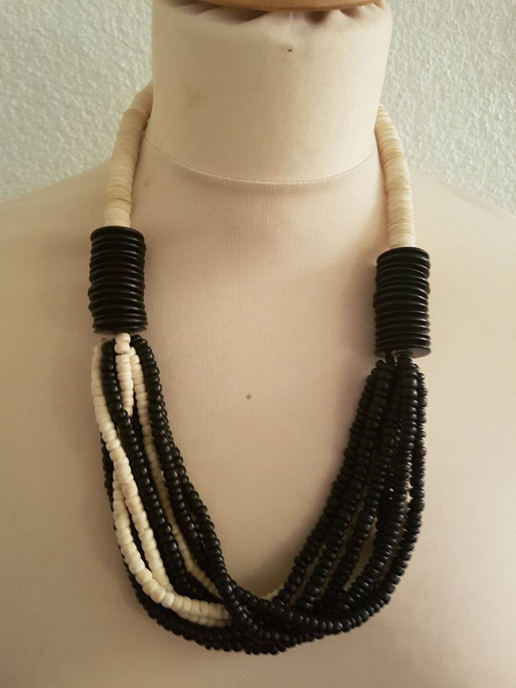 Catenine: Kette Ethno black & white  Natur 60cm – Nuovo (secondo la descrizione) da Ettingen venduto da Maranathatalitha 4