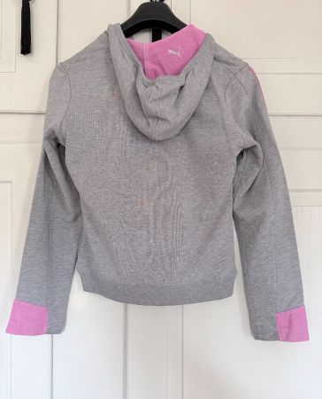 Puma Kapuzenjacke, Gr. M, Grau/Pink - Perfekt für Frühling!