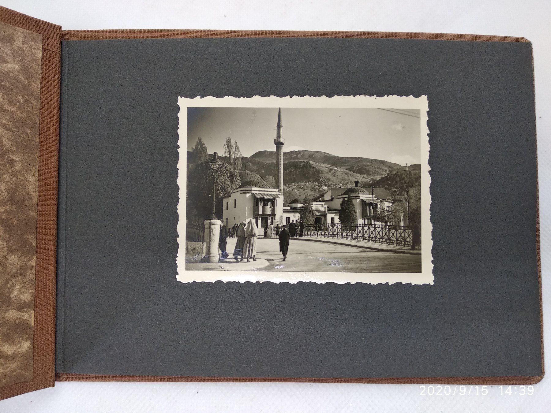 Alben: SARAJEVO - ALBUM – Gebraucht aus Goldach von Gaip