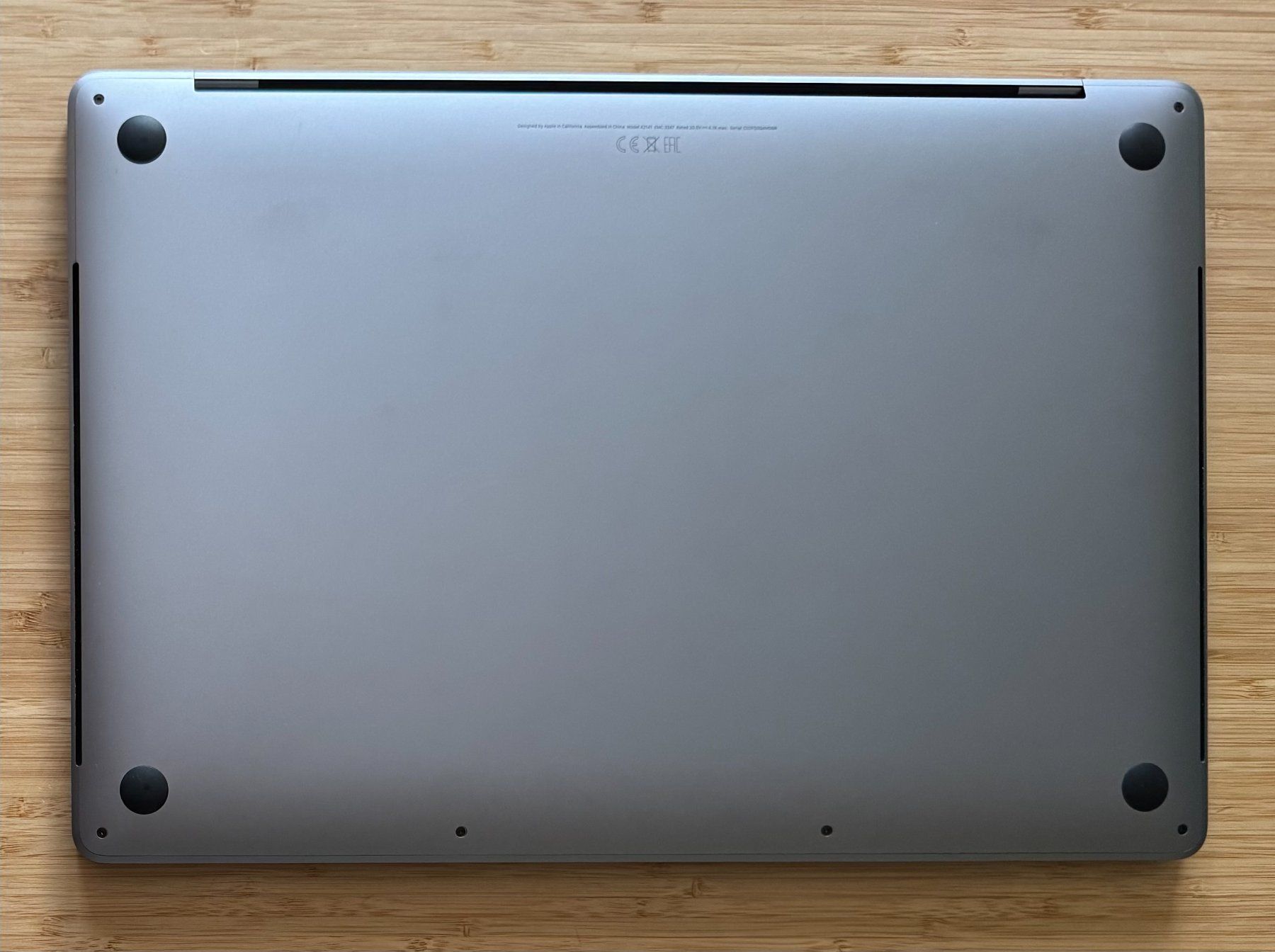 Apple Notebook: 2019 Apple MacBook Pro mit 2.4GHz Intel Core i9 – Usato da Buchs SG venduto da rock.n.rolf 3