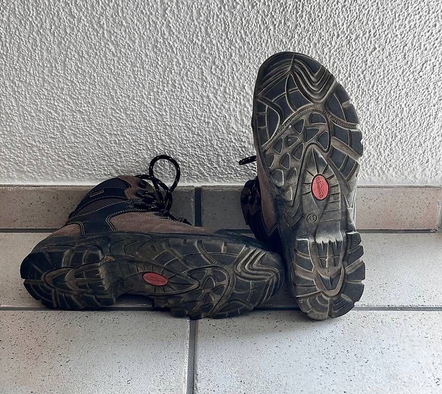 Herrenschuhe: Wanderschuhe Grösse 41 – Gebraucht aus Gersau von walin_6442 3