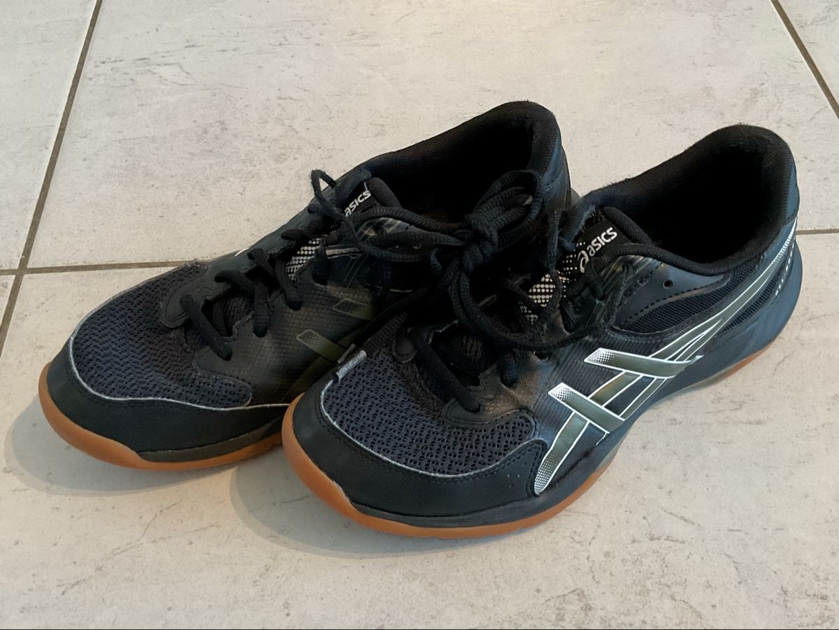 Asics Scarpe per ragazzi: ASICS Hallenschuh Grösse 40.5 – Usato da Wenslingen venduto da dusty77 3