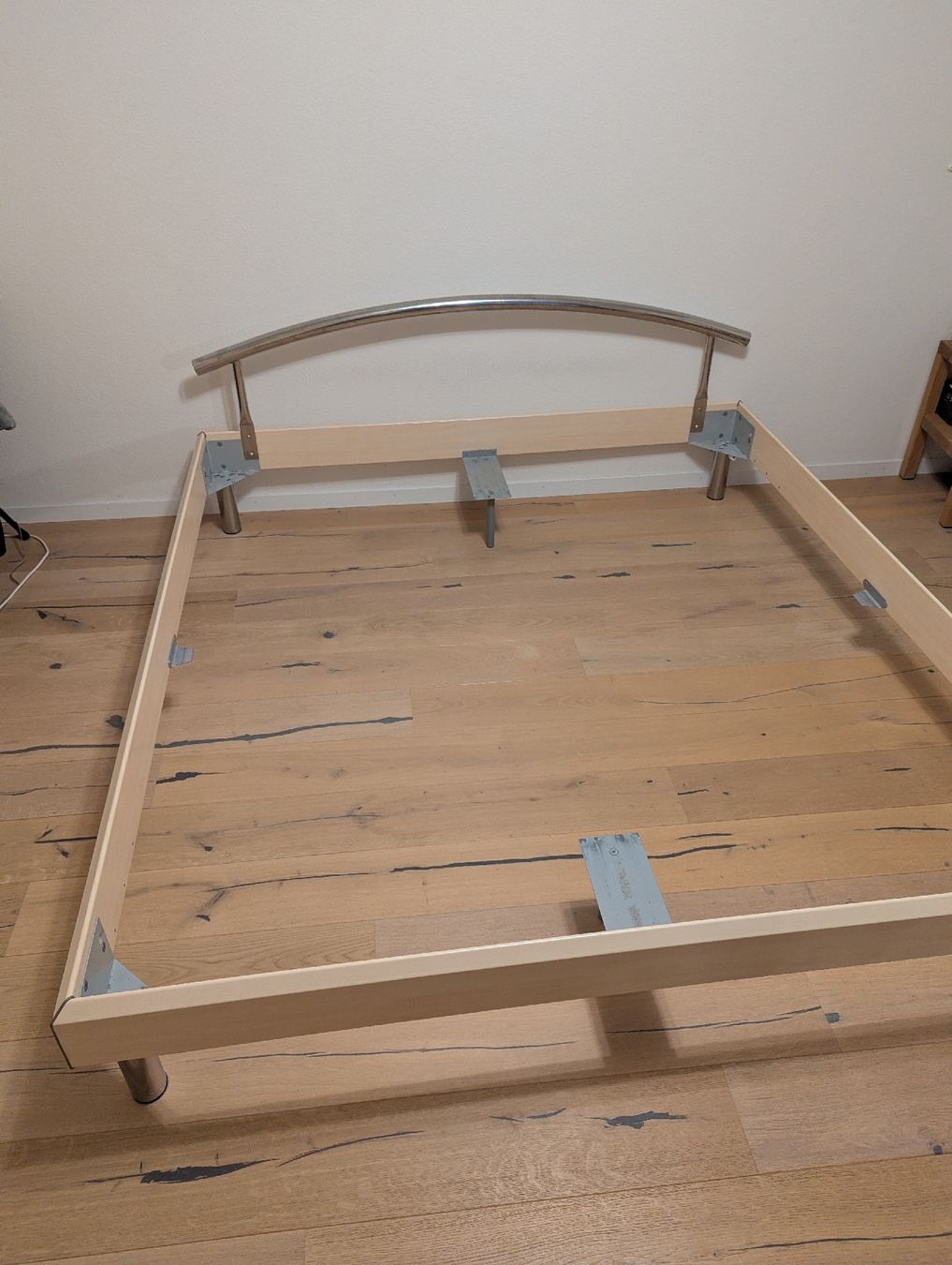 Lits: Doppelbett, 180x200 – D'occasion à Inwil par Martin_Hofstetter