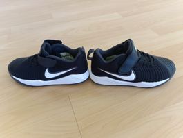 Nike Schuhe Grösse 33.5 Kinder schwarz guter Zustand