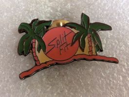 Ansteckpin 176: Split Fit