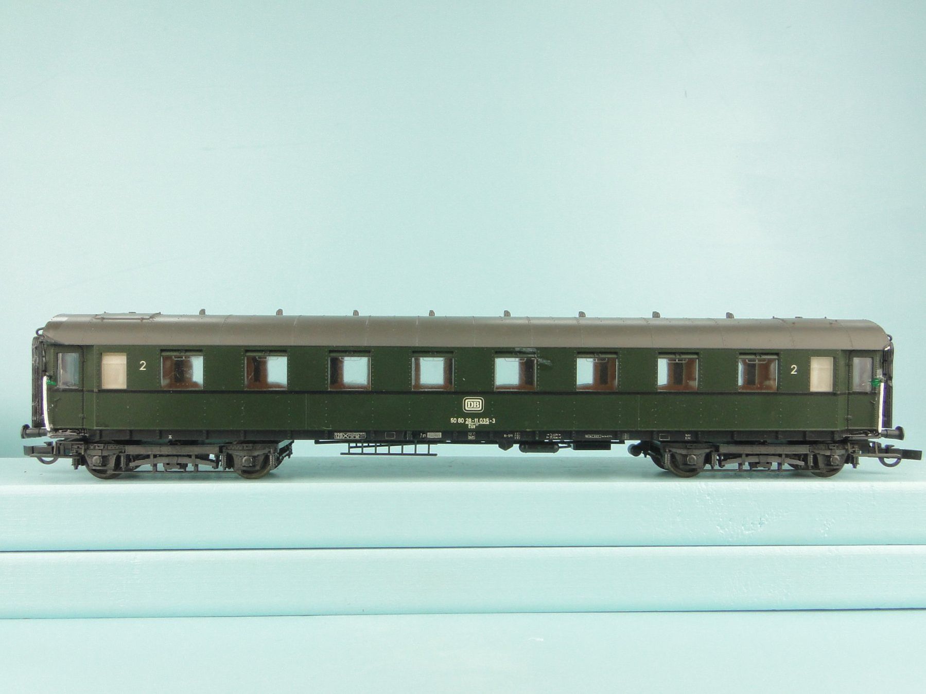 Liliput Modellini di ferrovie: Liliput 843 00 DB Eilzugwagen 2 Kl. – Usato da Bülach venduto da cann11 3