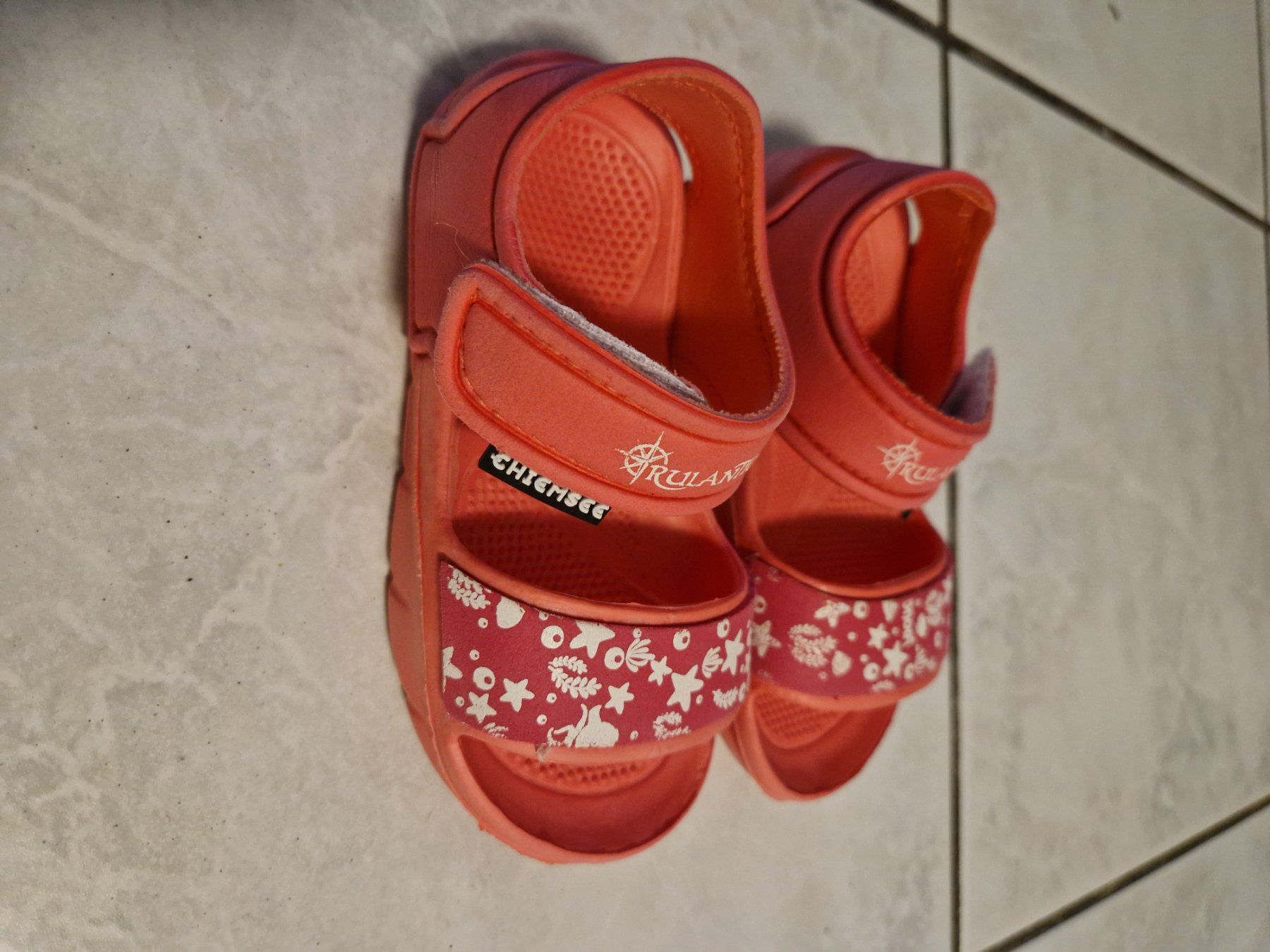 Scarpe per ragazze: Sandale – Usato da Aarburg venduto da augenschmaus8 1