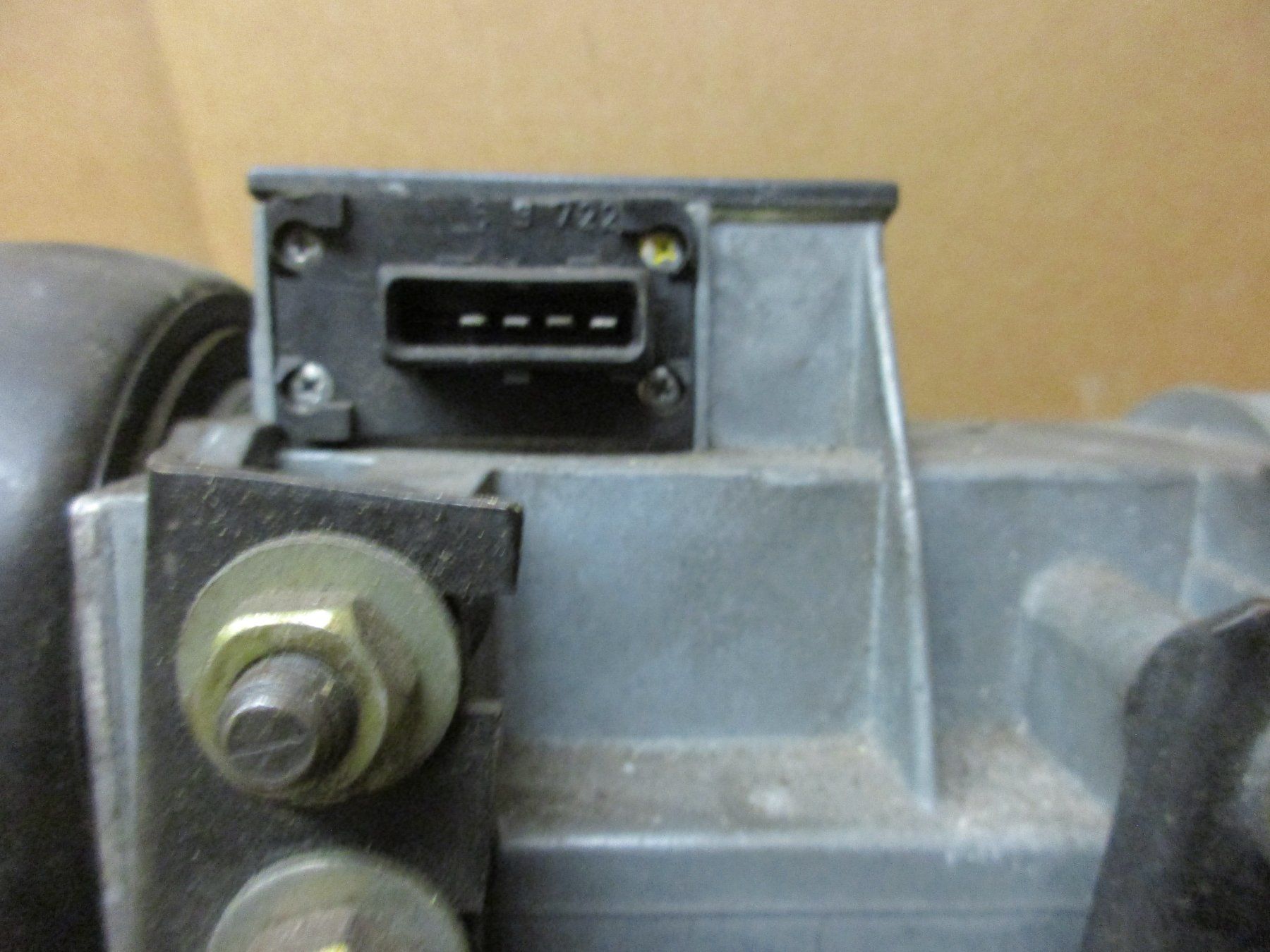 BMW Alle Autoersatzteile: BMW  525 E28 E30  Luftmassenmesser Bosch 0 280 202 066 – Gebraucht aus Ennetmoos von Truckdiver 3