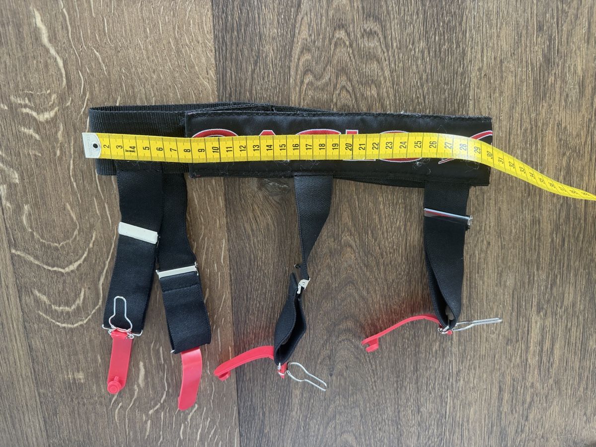 Protezioni & Imbottiture: Tiefenschutz Strumpfhalter Eagle schwarz mit Verschluss – Nuovo (secondo la descrizione) da Maur venduto da my_private_sale 1
