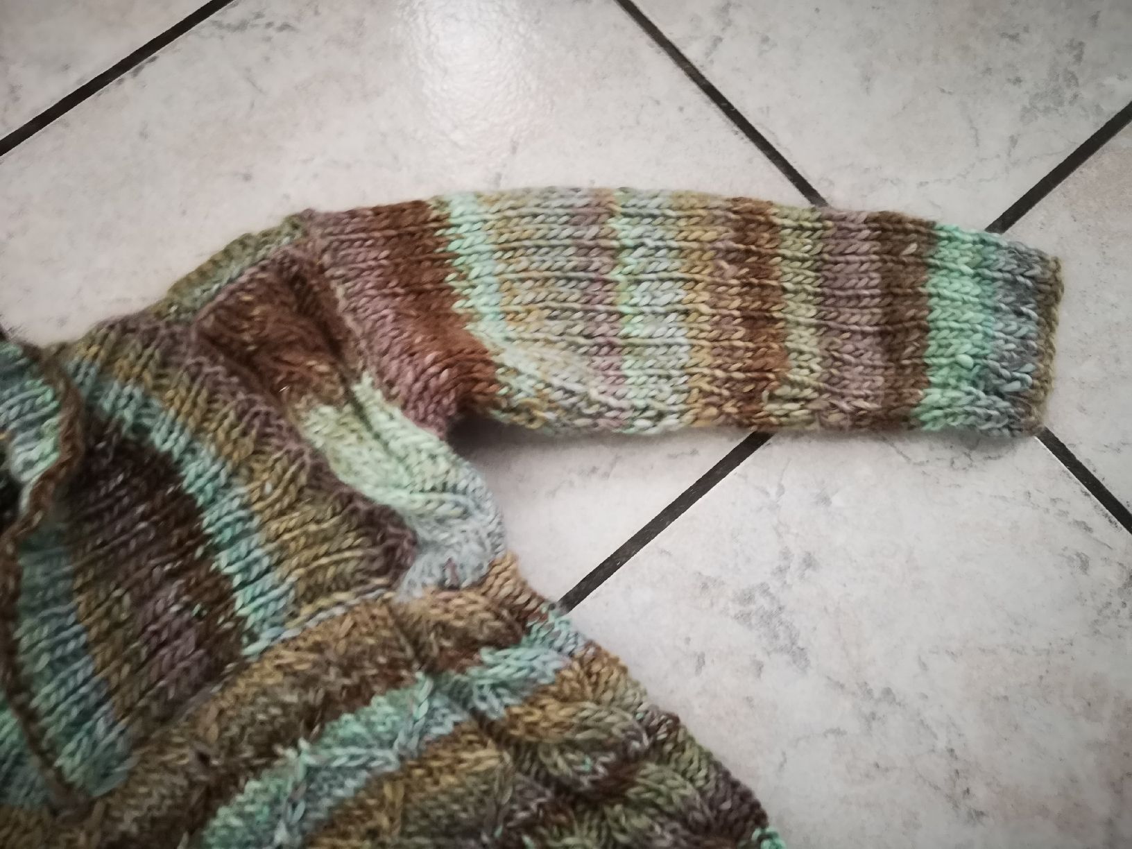 Maglioni & Felpe: 2 x warme woll strick Pullover und strick Jacke gr. 104-110 – Nuovo (secondo la descrizione) da Sevelen venduto da gsandax 2