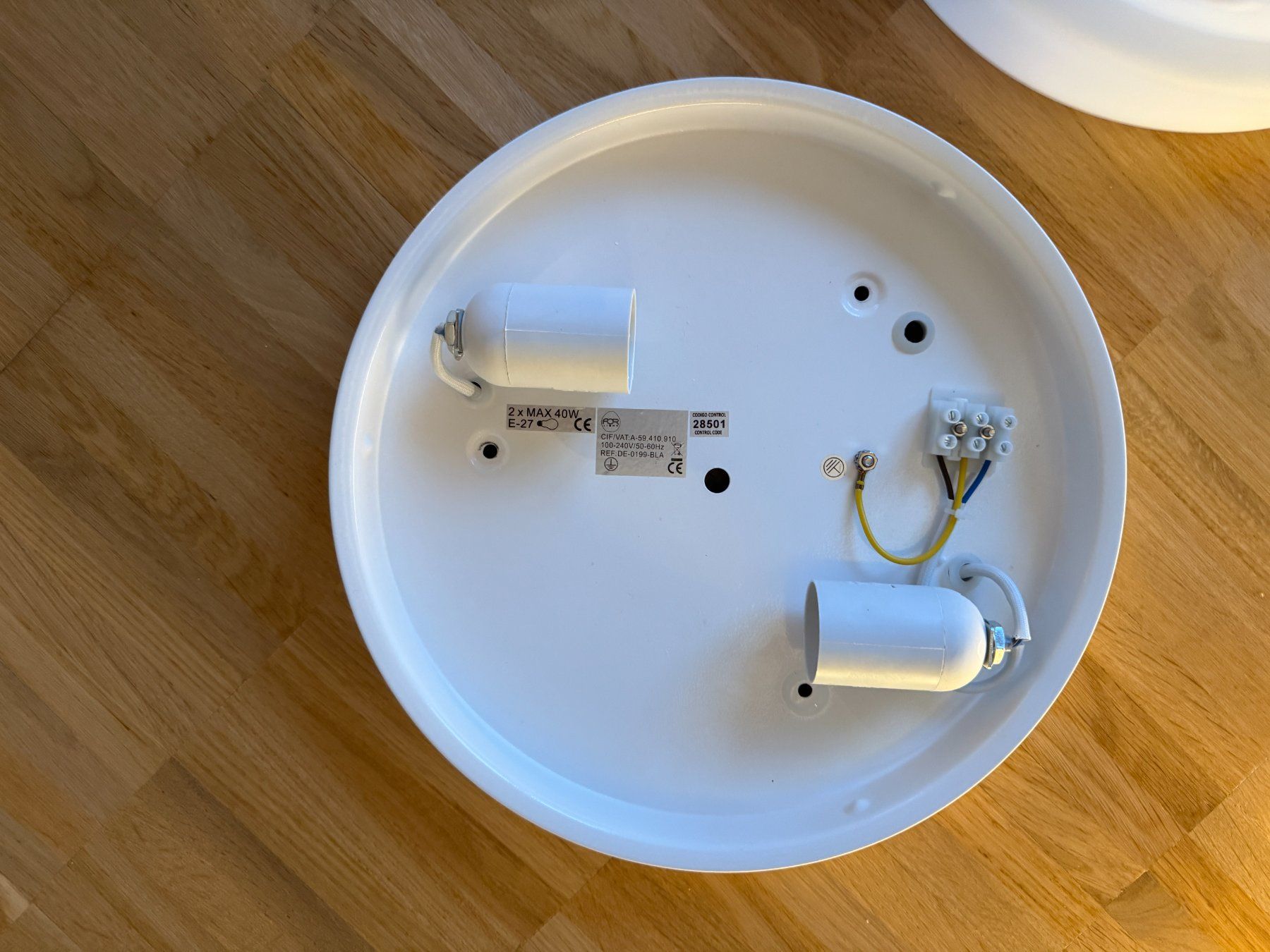 Kronleuchter & Deckenlampen: FORLIGHT FARROW LED Deckenlampe Weiss E27 – Gebraucht aus Zürich von OG_Art 1