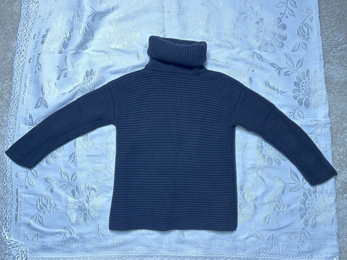 Alexander Mcqueen Maglioni & Felpe: Alexander McQueen pullover – Usato da Barna venduto da orbuyorcry