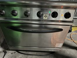 Bartscher Elektroherd mit Backofen