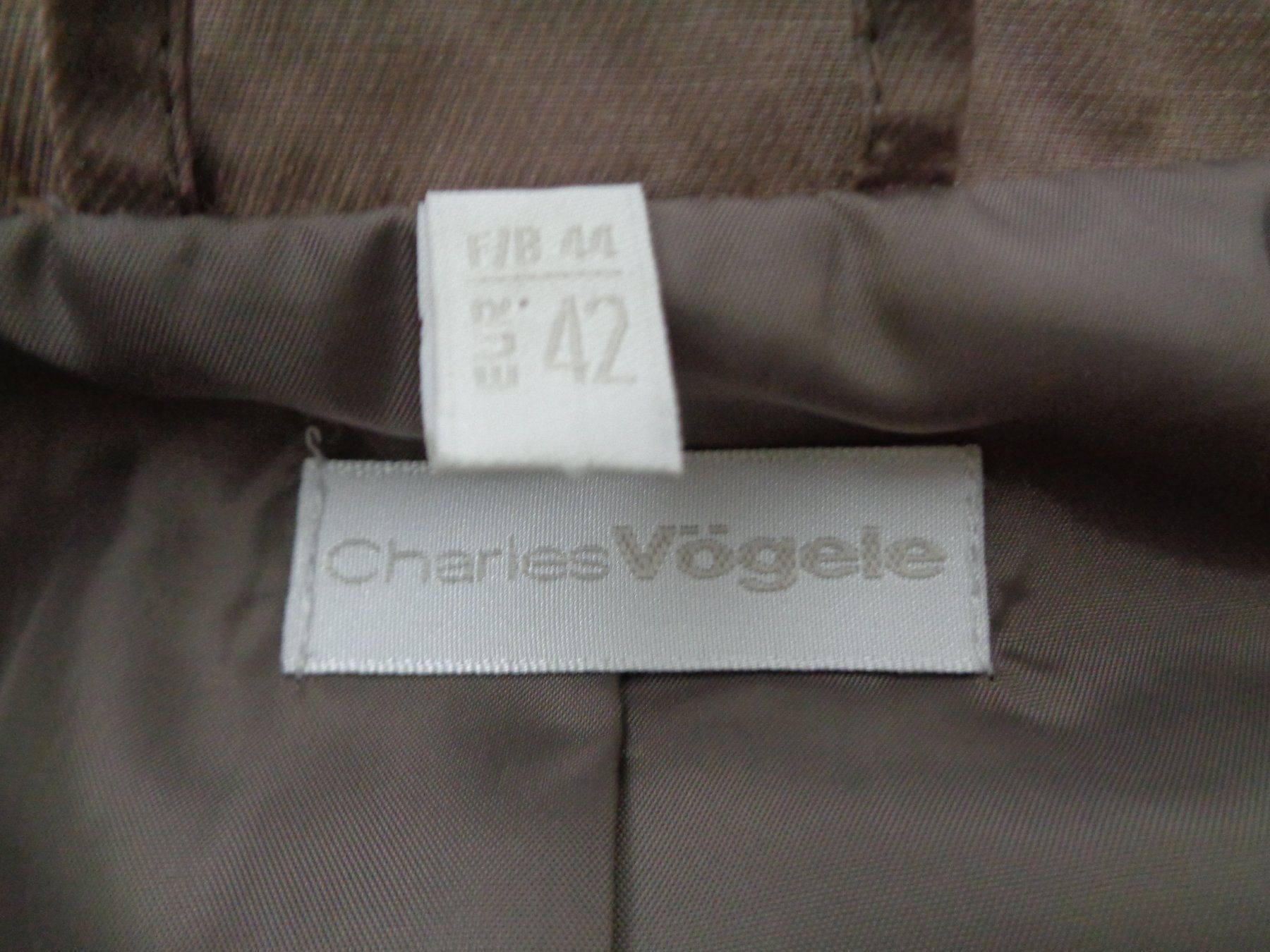 Jacken: Übergangsjacke Vögele Grösse 42 – Gebraucht aus Chur von omonia 5