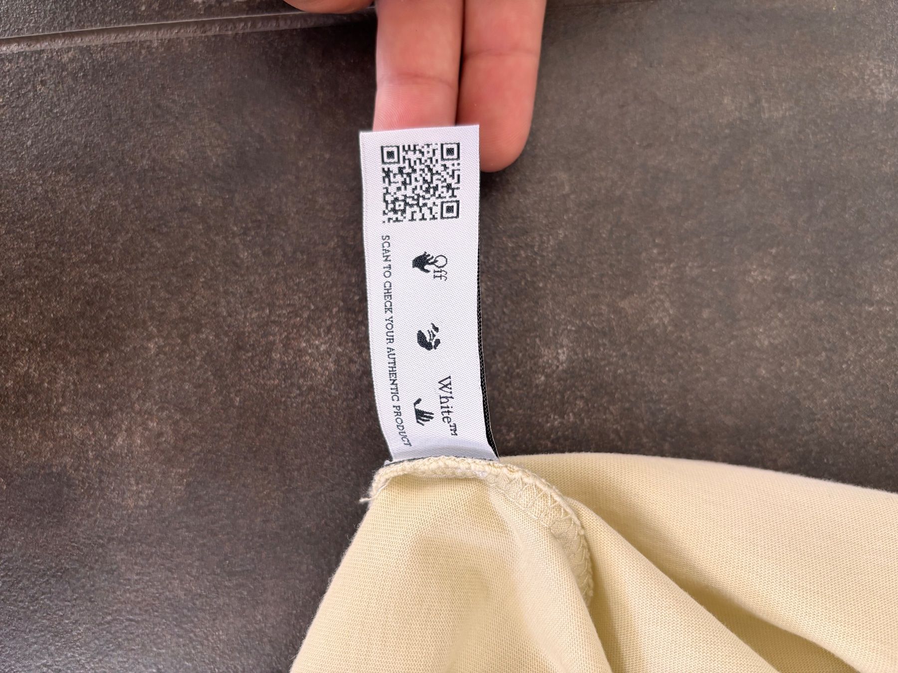 Off-White T-Shirts: T-shirt OFF-WHITE taille S – Neu (gemäss Beschreibung) aus Matran von val_2vm6 3