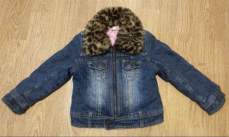💙🩷Herziges Jeans Jäckli, Grösse 104🩷💙