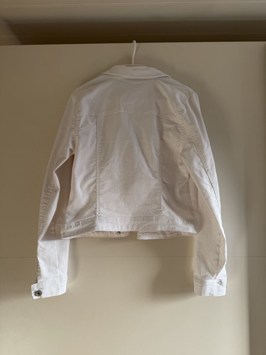 Only Giacche: Veste jeans – Usato da Montsevelier venduto da Duna2210 1
