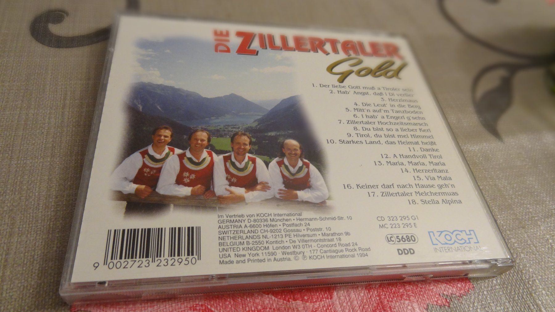 CDs: Die Zillertaler Gold 18 Super Hits CD – Gebraucht aus Olten von Disc-Ausverkauf 1