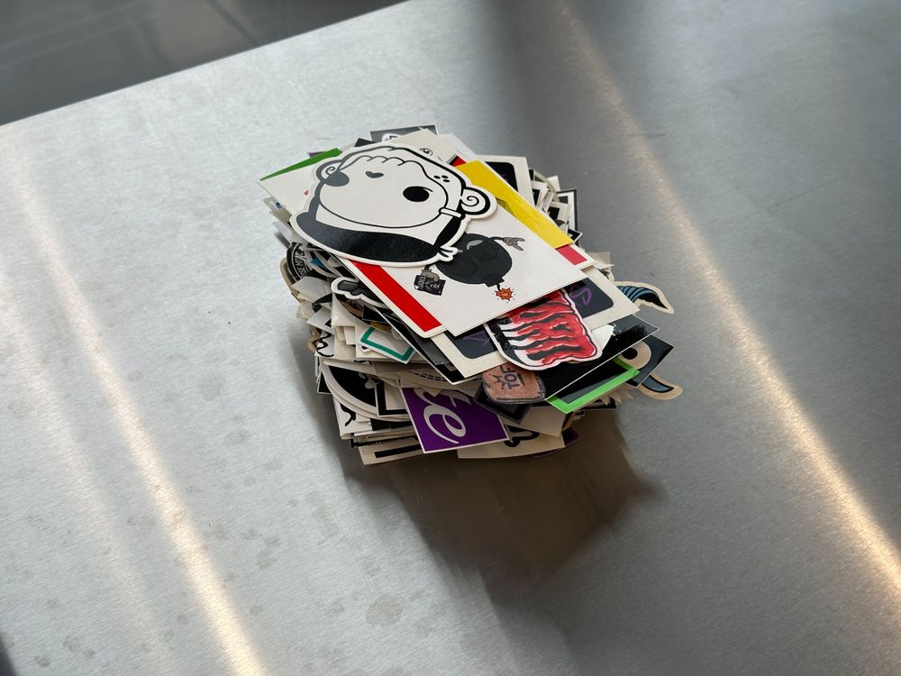 Worldwide Rare Street Artist Stickers — Collection/Sammlung (Neu ...