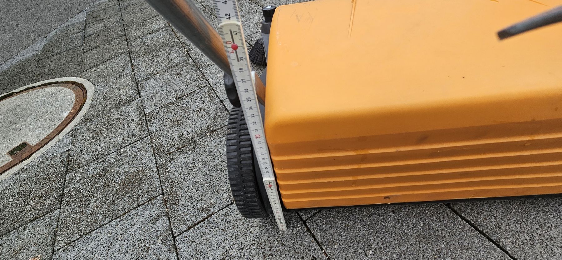 Altro in Apparecchi per la pulizia: Balimat 45 Taski avec 2 balais lateraux – Nuovo (secondo la descrizione) da Lausanne venduto da sleepy47 5
