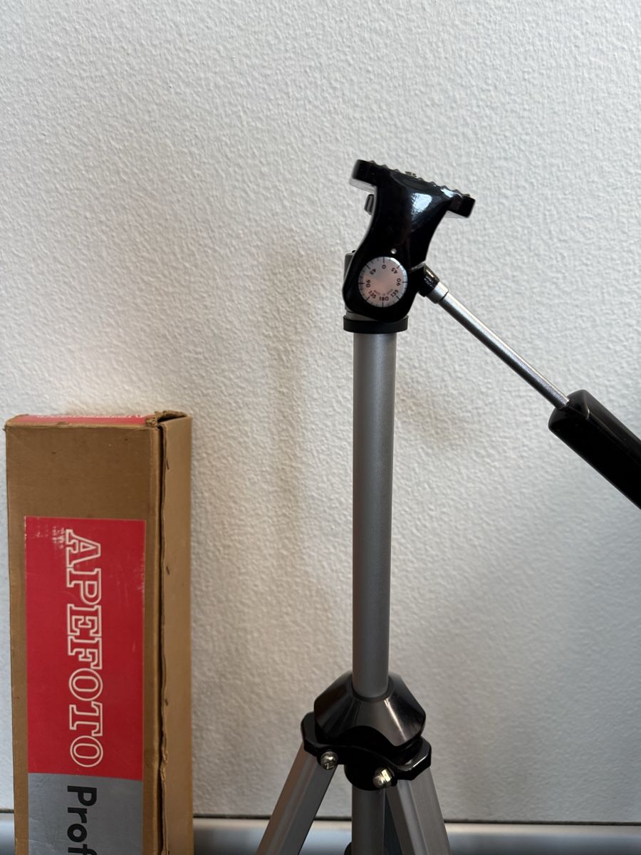 Treppiedi & Teste: Stativ Apefoto – Usato da Elgg venduto da dan_f8gv 1