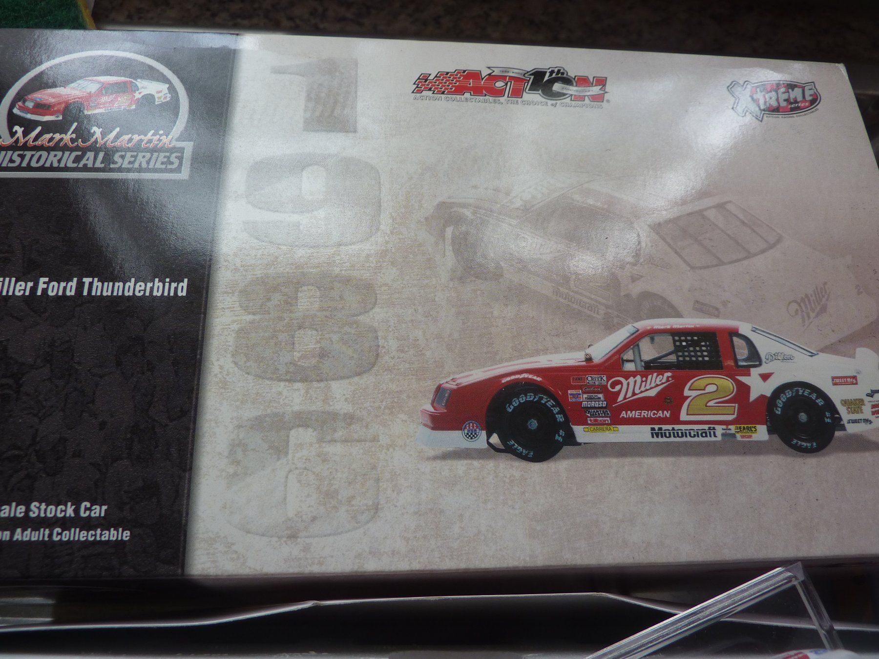 Nascar Modellini d'auto: FORD THUNDERBIRD – Nuovo e nell'imballaggio originale da Balsthal venduto da bouteliee 1