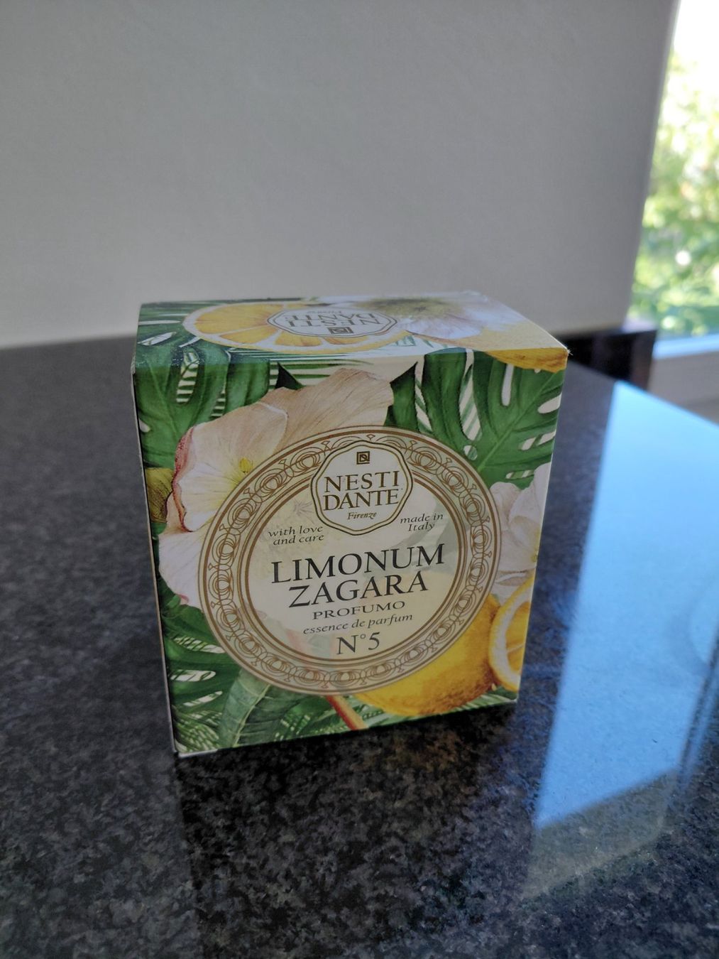 Profumi & Eau de Toilette: Limonum Zangara - Neste Danti 100ml – Usato da Root venduto da olg_b2b9