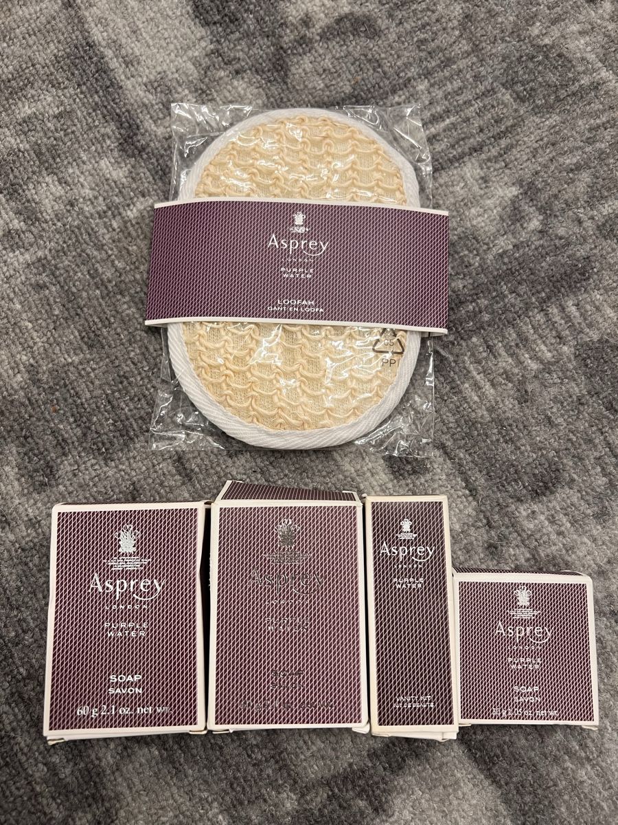 Custodie per cosmetici: Asprey Vanity Set - New – Nuovo (secondo la descrizione) da Zürich venduto da Vera_Ma