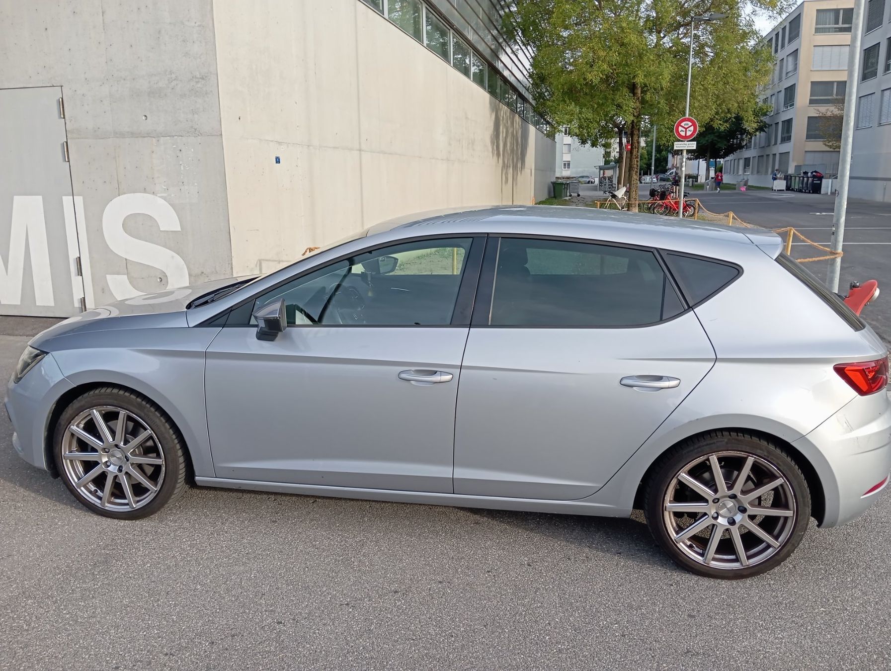 Seat Automobili: SEAT Leon 1.8 TSI à vendre – Usato da Biel/Bienne venduto da ghe_nz8z 2