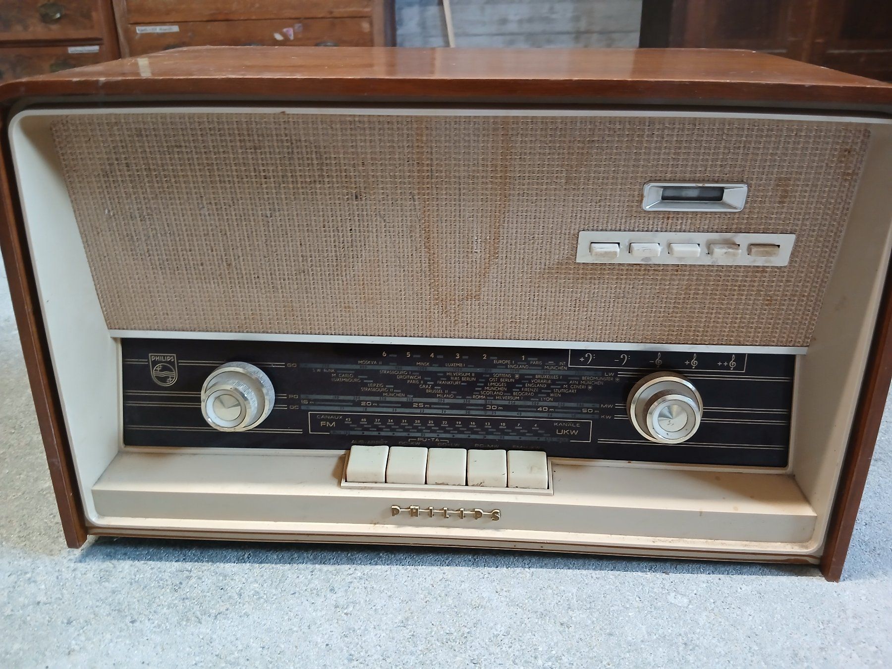 Radios: antikes Radio – Gebraucht aus Schwyz von Arizona64 1