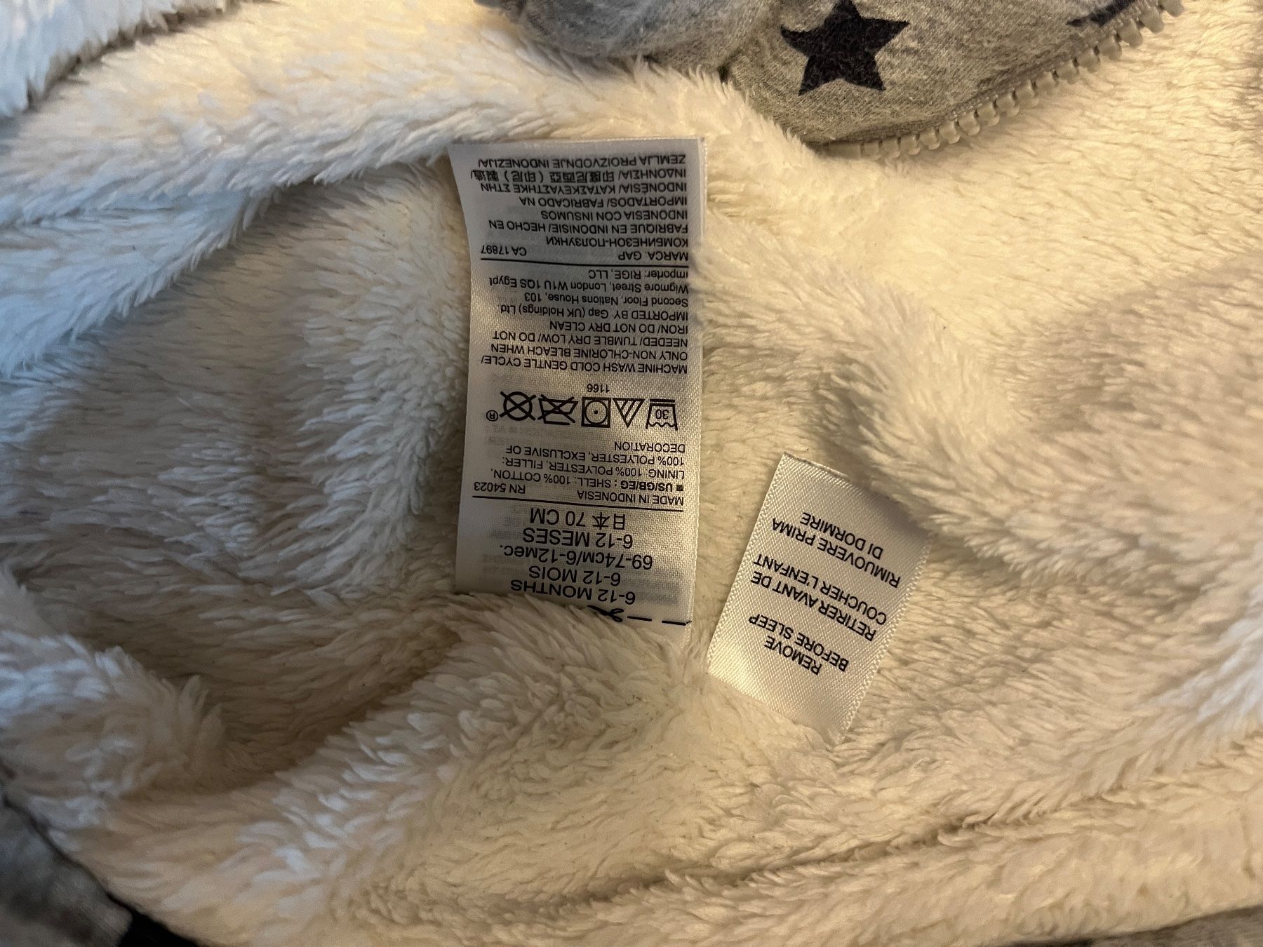 Gap Ensembles: Warm Baby Gap Snowsuit 6-12 Months – D'occasion à Zürich par geo_vls6 2