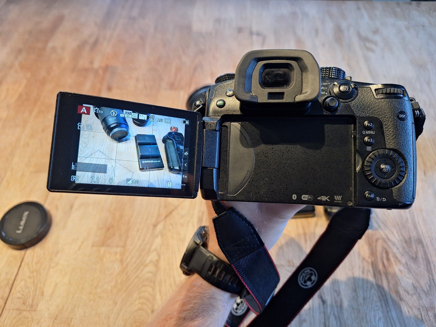 Panasonic Kamera: Panasonic Lumix GH5 Komplettset mit Objektiven – Gebraucht aus Ipsach von nik_6hkj 1