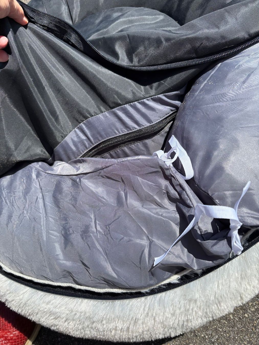 Niches, paniers: Hundebett "Donut" rund – D'occasion à Steinmaur par Piper2014 3