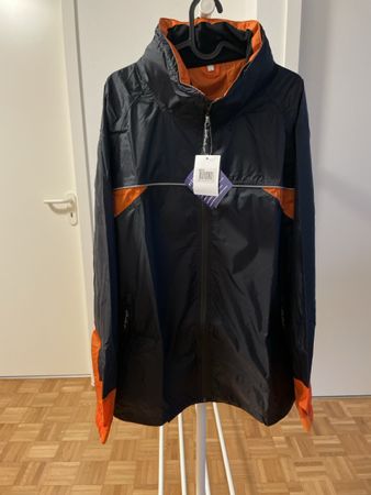 Ensemble veste et pantalon de pluie, taille L, neuf !
