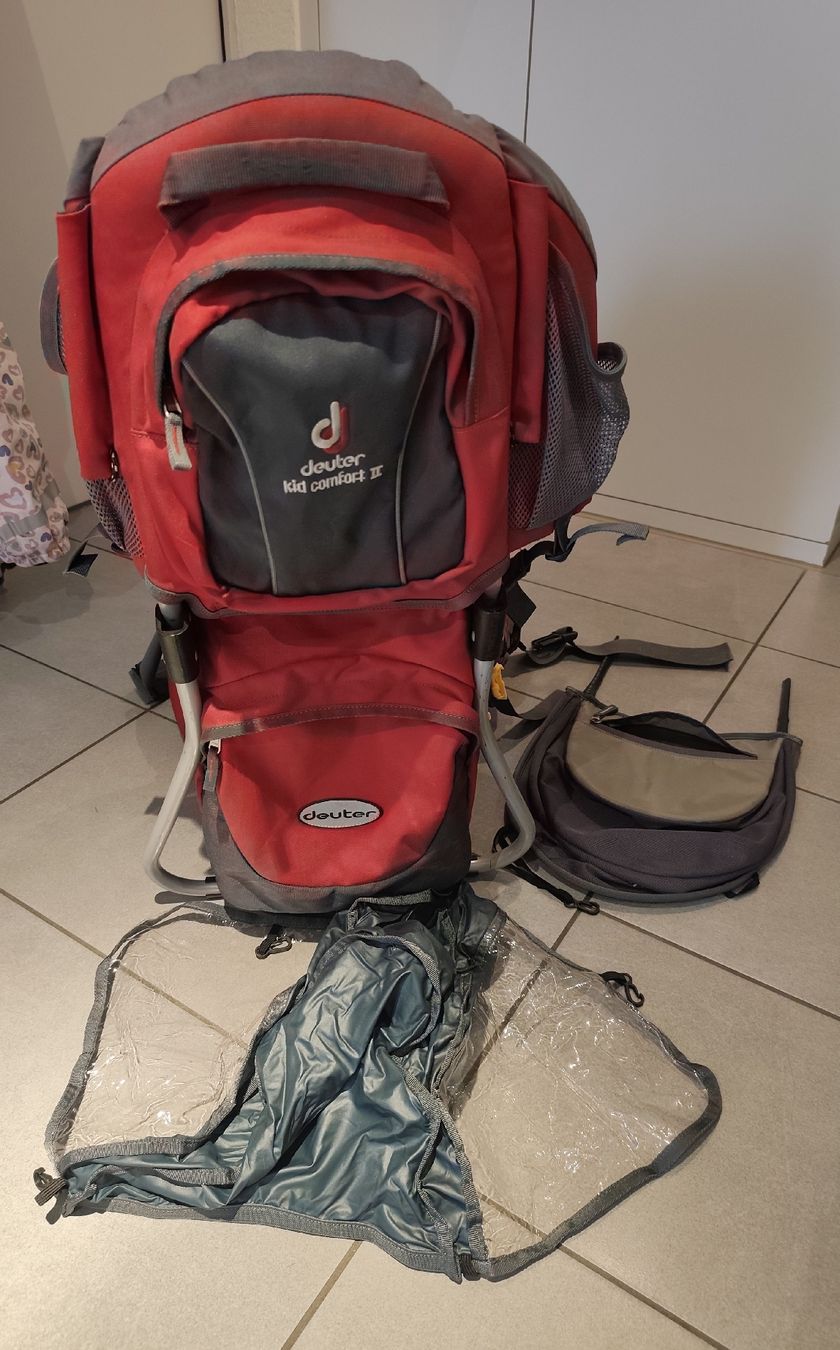 Deuter Marsupi portabebè: Deuter Kid Comfort II Kindertrage – Usato da Uffikon venduto da jaesi89