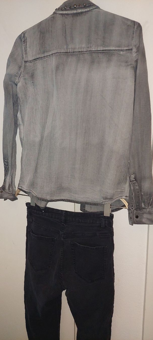 Only Lotti di vestiti: set M chemise ONLY plus pantalon offert PULL AND BEAR 38 – Usato da Orpund venduto da Biennerome 4