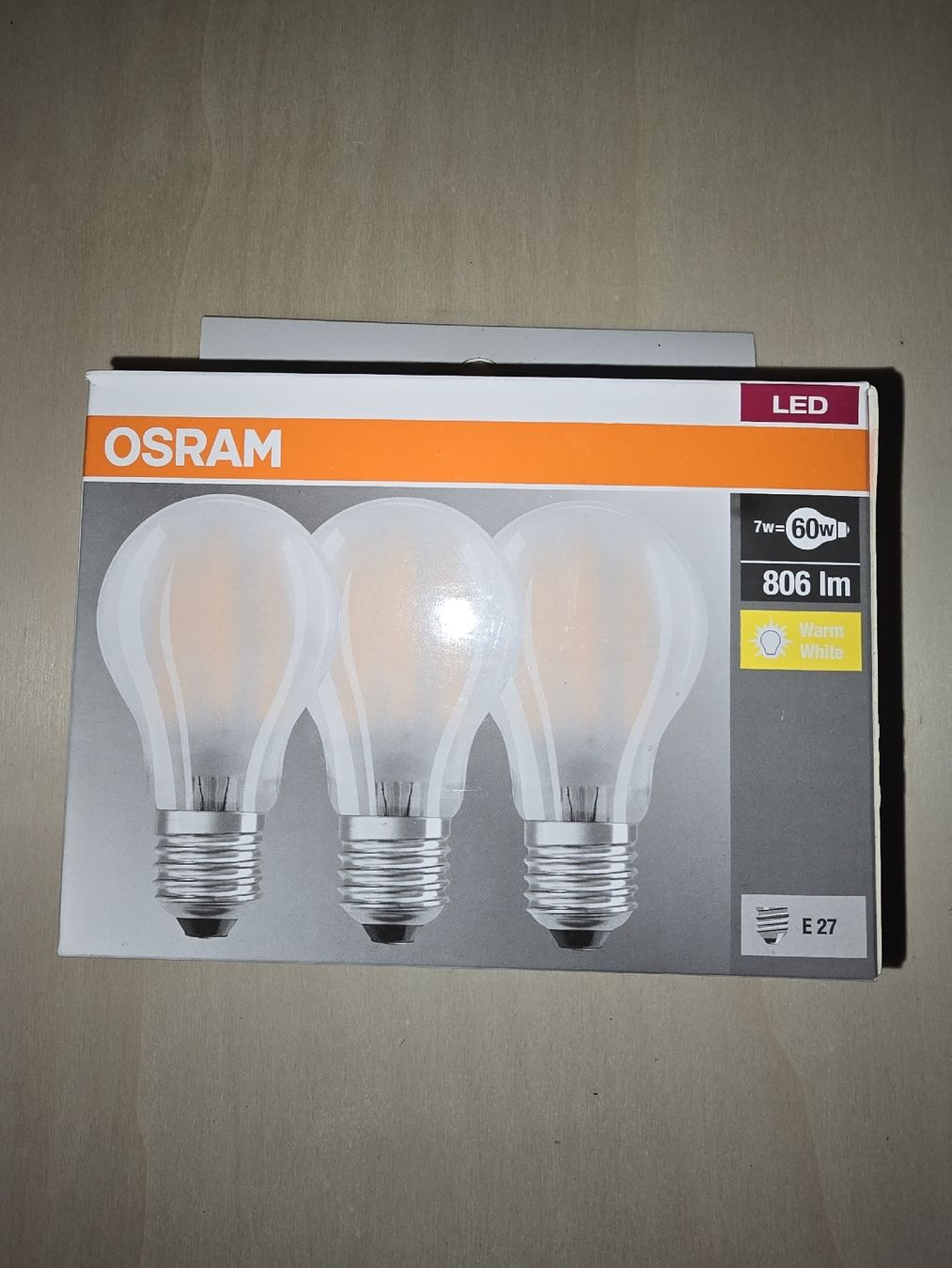 Osram Lampade: 3 ampoules E27 7W – Nuovo e nell'imballaggio originale da Champagne venduto da LoomiStudio
