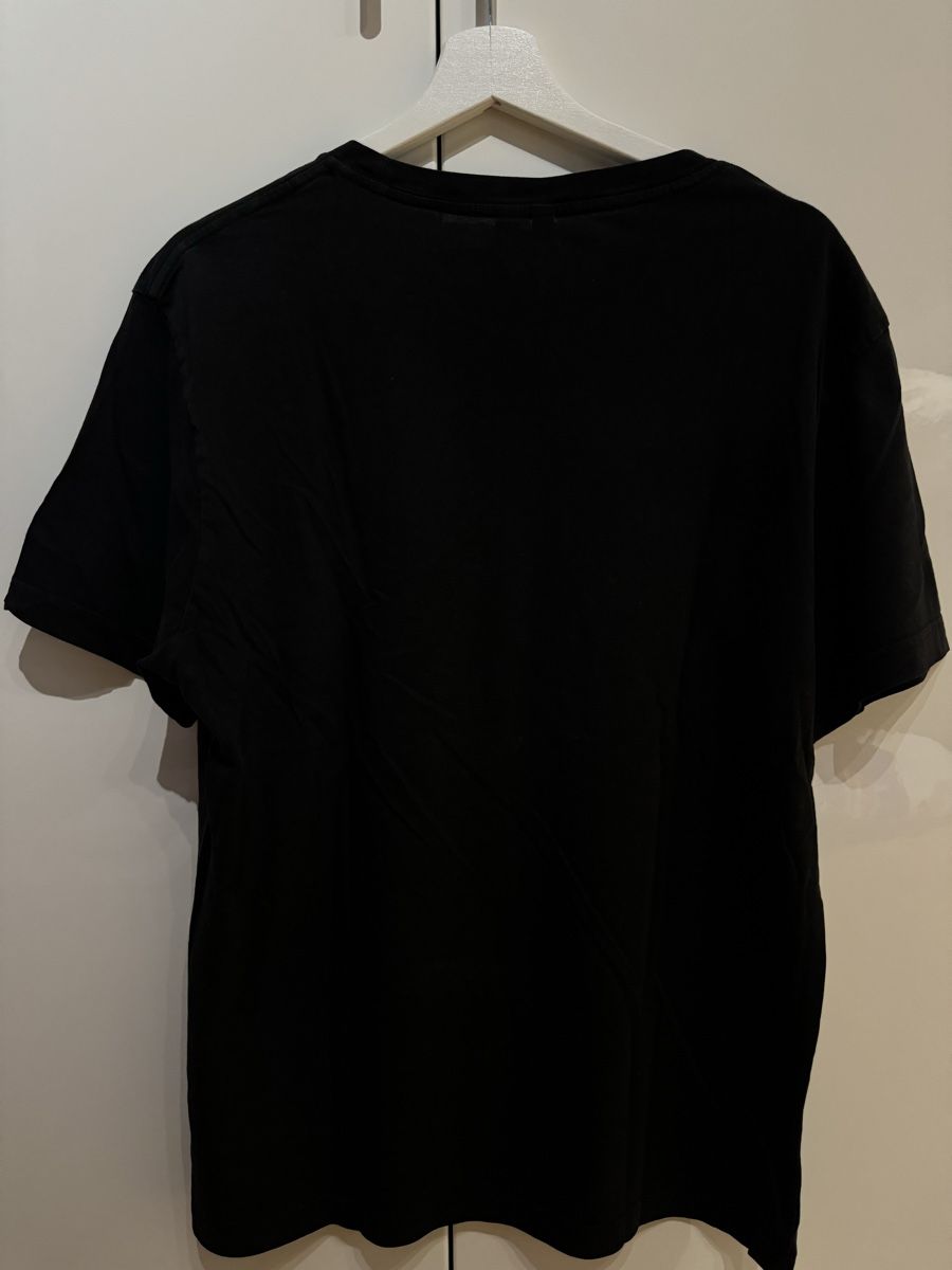 H&M T-Shirts: H&M T-Shirt schwarz – Gebraucht aus Maisprach von jokoundklaas 1