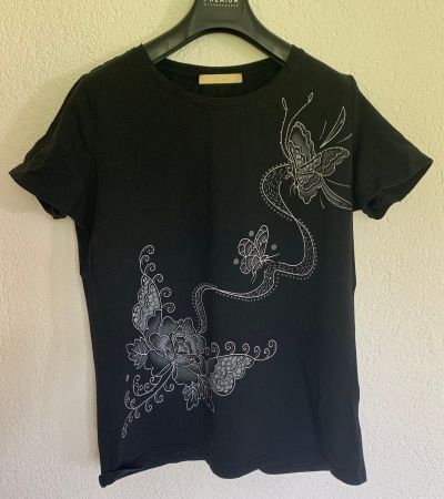 wunderschönes T-Shirt Miss+Max, mit weissen Blumen + Strass