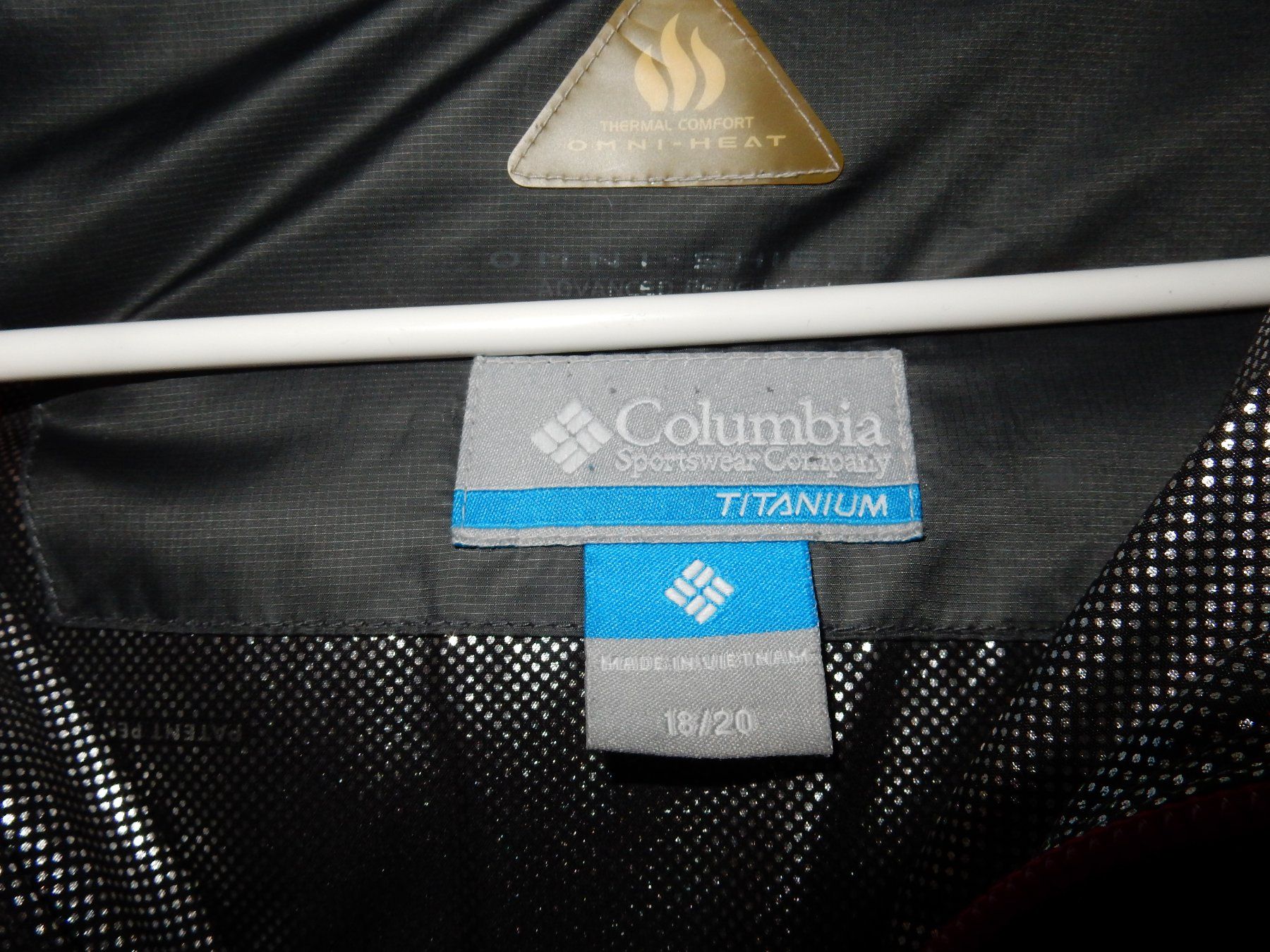 Columbia Jacken: Daunenjacke COLUMBIA, Gr. S – Gebraucht aus St.Gallen von regenbogen5 1