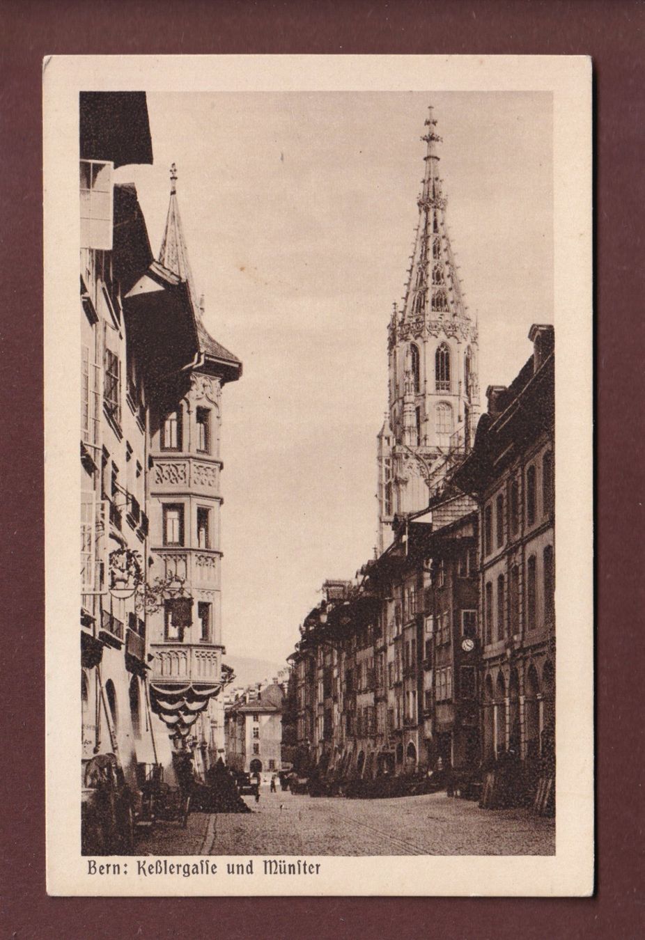 Cartoline postali: BERN - Kesslergasse - Münster – Usato da Pully venduto da nicecards