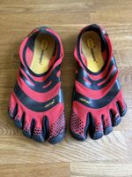 Vibram FiveFingers Barfuesschuhe rot/schwarz Gr. 46