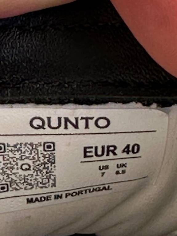 Scarpe da donna: Qunto Sneakers Gr 40 – Usato da Zürich venduto da Babanos7 4