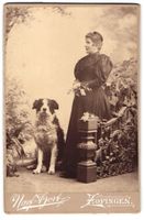 Fotografie Naef-Hort, Zofingen, Frau mit